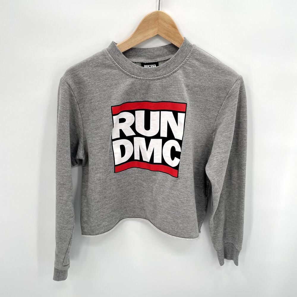 Run DMC Gray Long Sleeve Cropped Crewneck Sweatshirt // M